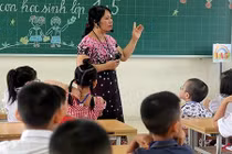 Tinh giản biên chế máy móc là nguyên nhân khiến thiếu giáo viên?