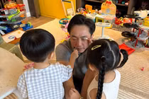 Ảnh đời thường dung dị đến bất ngờ của Cường Đô La