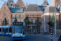 Gái mại dâm Amsterdam “khốn đốn” vì du khách: Thị trưởng lên tiếng
