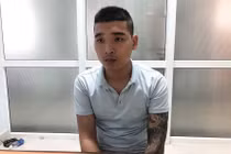 Thanh niên bị chém chết vì nhìn cô gái bàn nhậu bên cạnh