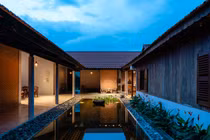 Ngắm nhà 3 gian hàng nghìn m2 ngỡ như resort cao cấp ở Tây Ninh trên báo ngoại