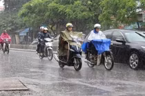 Dự báo thời tiết 4/7, Hà Nội mưa giông