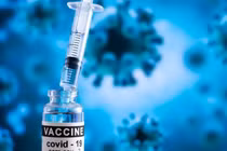 Vắc xin COVID-19 có cần tiêm lại hàng năm? 