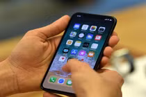 iPhone không phải là cỗ máy in tiền đáng sợ nhất của Apple