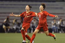 Vô địch SEA Games 30, tuyển bóng đá nữ Việt Nam nhận "mưa" thưởng thế nào? 