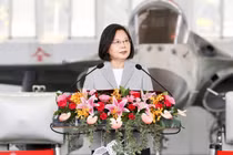 Bác bỏ tin đại tá Đài Loan lái F-16 đào tẩu sang Trung Quốc đại lục