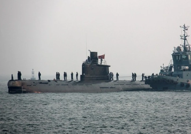 Tàu ngầm Type 035G Trung Quốc bán cho Bangladesh gặp sự cố? 
