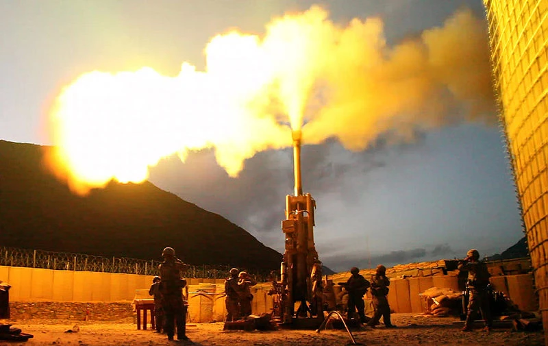 Bất ngờ: Mỹ tung đại bác “khủng” tới chiến trường Syria