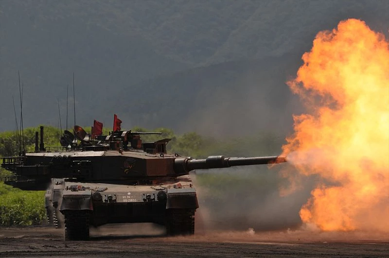 Tiết lộ “sốc” nguồn gốc siêu tăng Type 90 của Nhật Bản