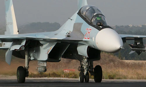 Chiến đấu cơ Su-30SM đem bom không kích IS?