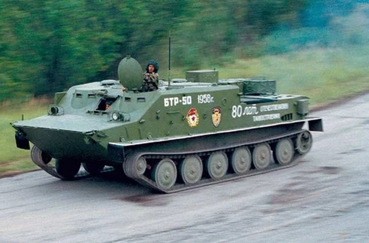Trung Quốc sao chép xe bọc thép BTR-50 cổ lỗ