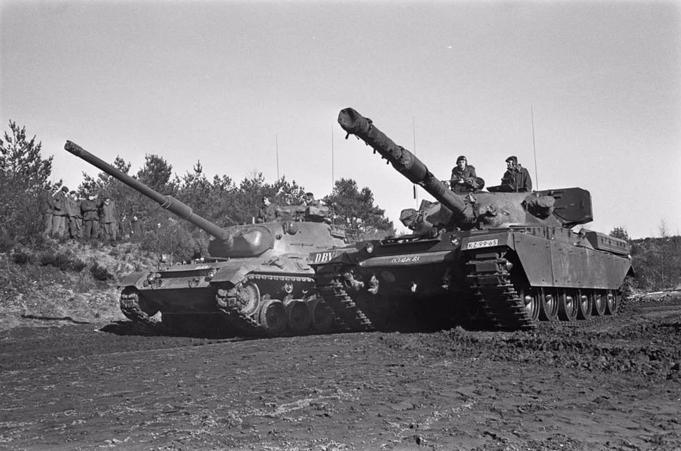 Lý do siêu tăng Chieftain Anh thảm bại trước Leopard 1 Đức