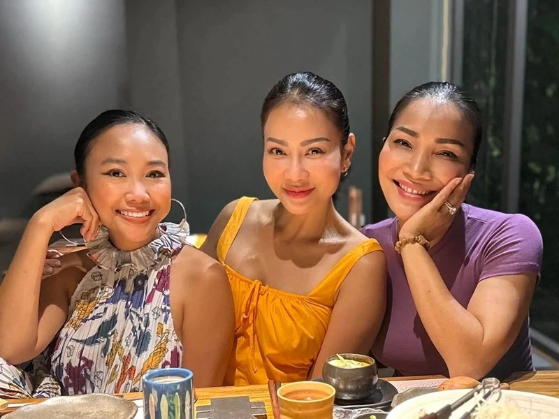[GALLERY] Hồng Ngọc tiết lộ tình bạn gần 30 năm với Thu Minh, Đoan Trang