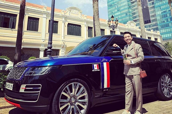 Minh Nhựa bán Range Rover SVAutobiography biển "39 thần tài"