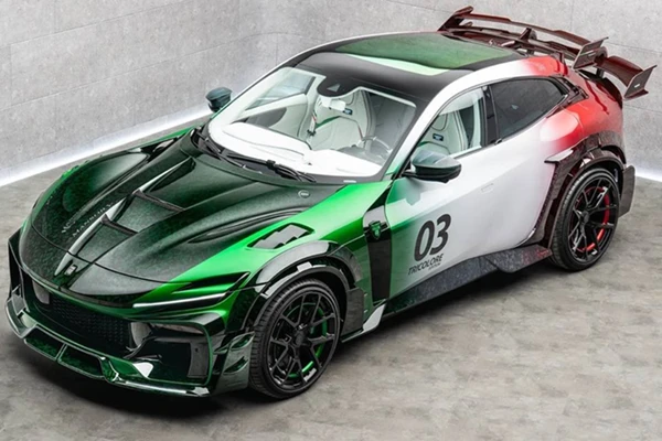 Ferrari Purosangue "hàng độc" độ Pugnator Tricolore Mansory