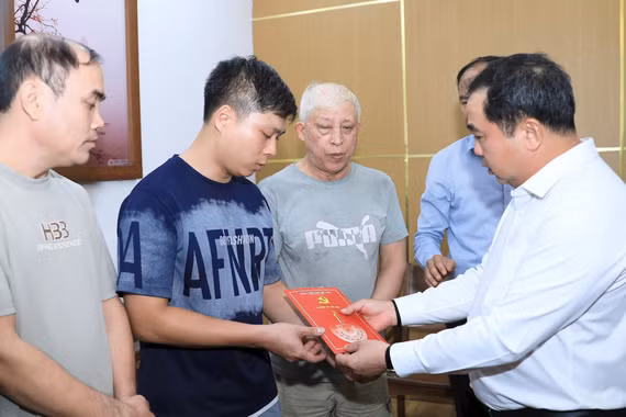 Hà Nội hỗ trợ 382 triệu đồng cho nạn nhân vụ cháy khiến 5 người tử vong