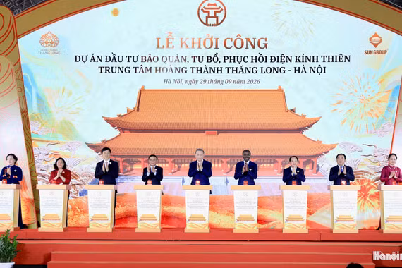 Tổng Bí thư, Chủ tịch nước dự lễ khởi công phục dựng điện Kính Thiên