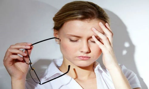 Người cận thị sẽ nhìn thấy gì khi không đeo kính?