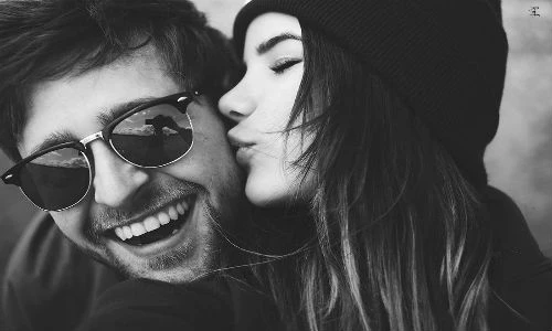 Đoán chuẩn đàn ông trăng hoa đa tình qua mệnh lý bát tự