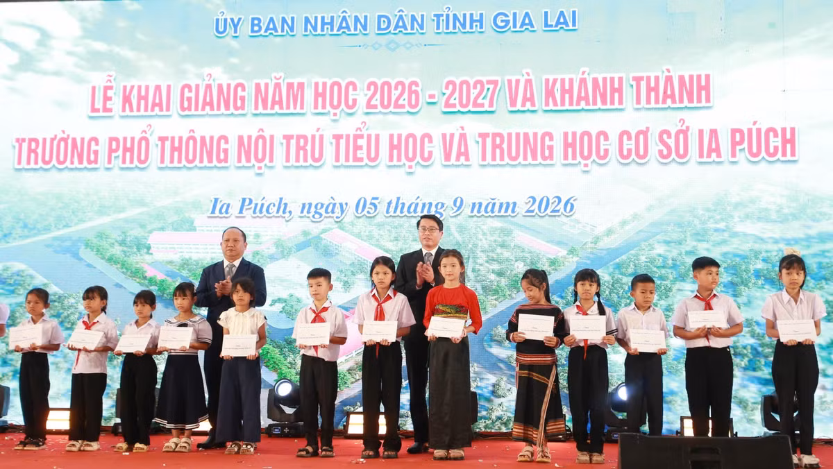 tang-qua-937.jpg