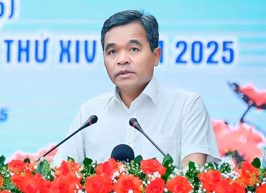 ho-van-nien.jpg