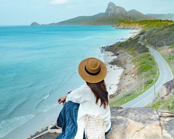Lộ diện khi thủy triều rút, bãi Nhát là điểm sống chậm lý tưởng ở Côn Đảo