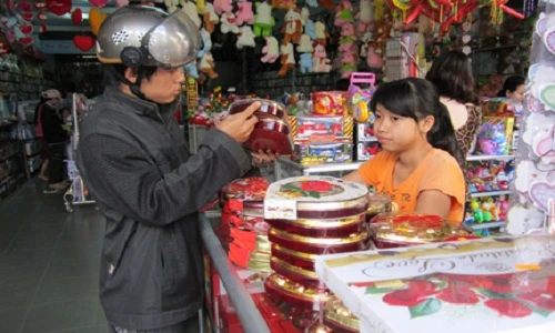 Thanh niên nông thôn, tỉnh lẻ đón Valentine thế nào?