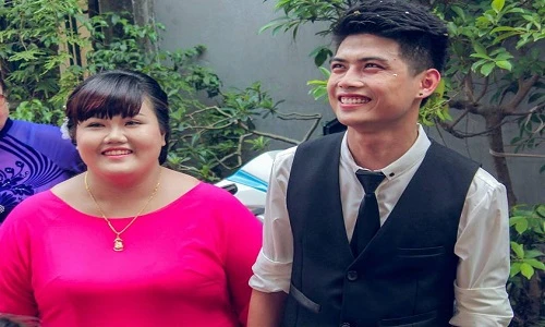“Cặp đôi số 10” và chuyện tình đầy thử thách
