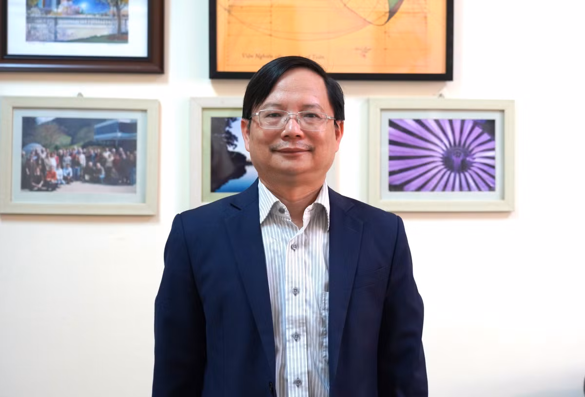 gs-vu-hoang-linh-4.jpg