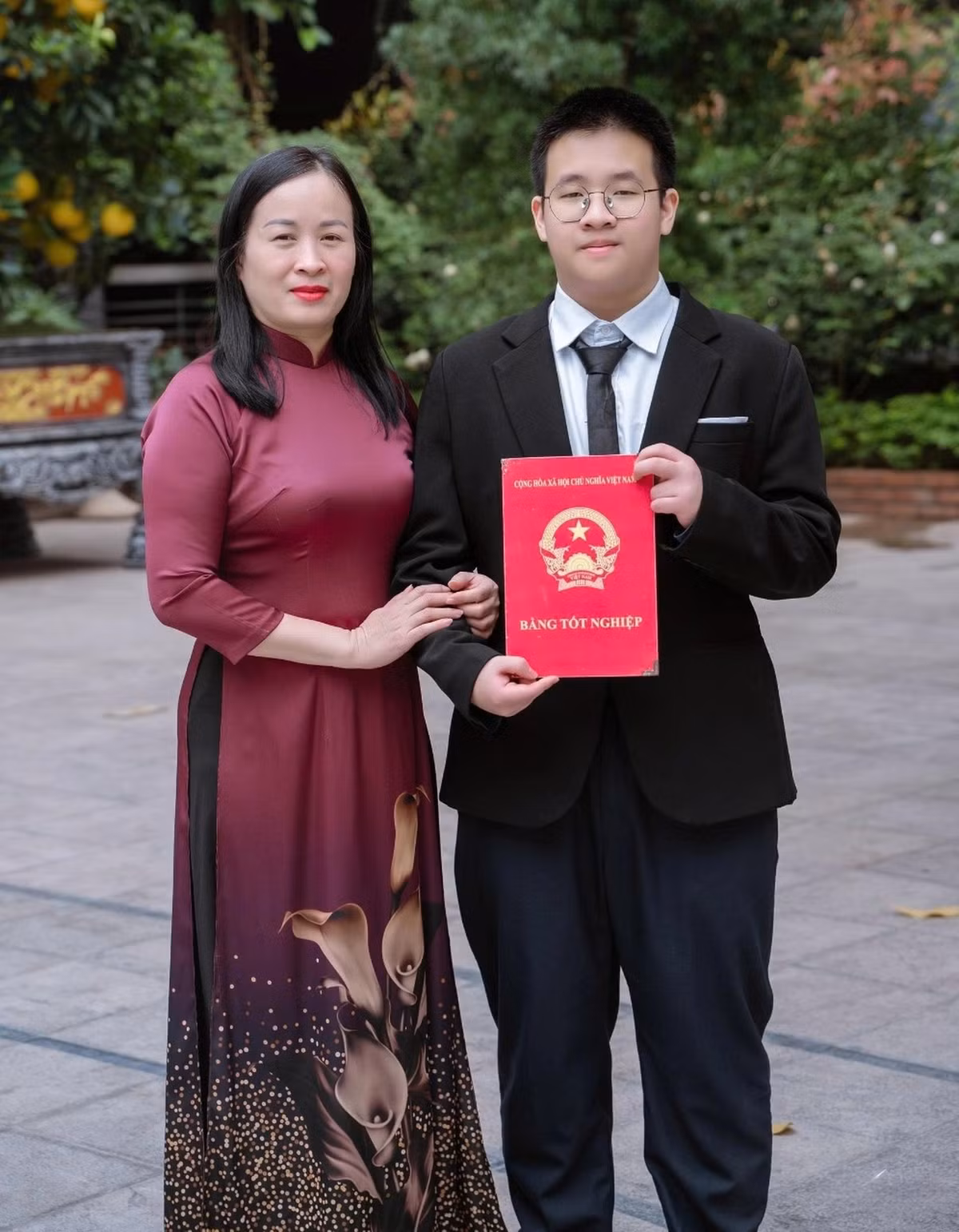 minh-va-me.png