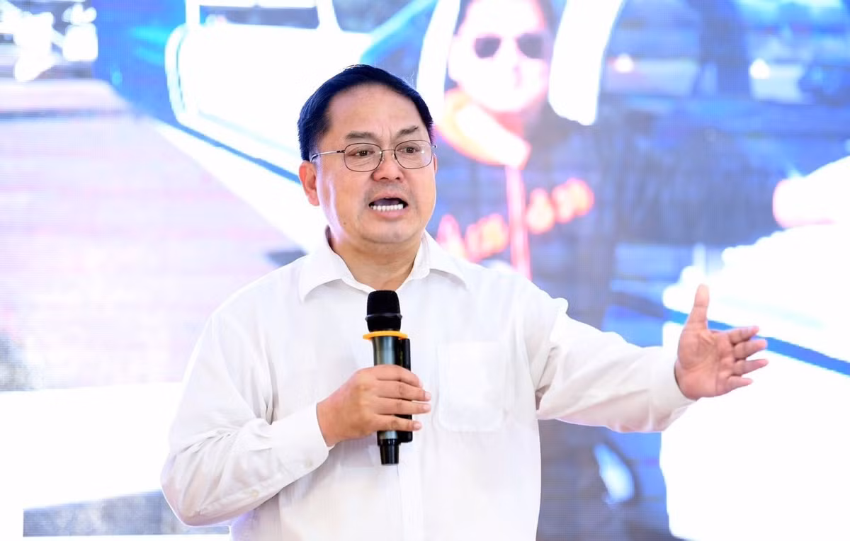 hoang-nam-tien.jpg