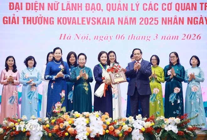 gsts-tran-thi-viet-nga3.jpg