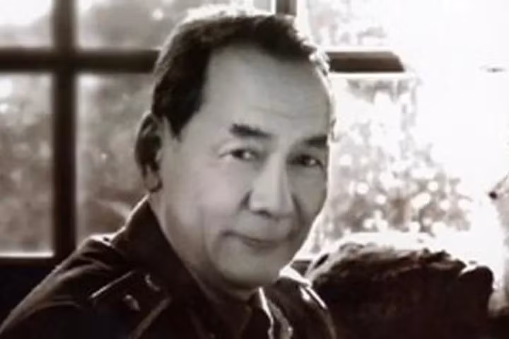 thieu-tuong-nguyen-dinh-ngoc.jpg