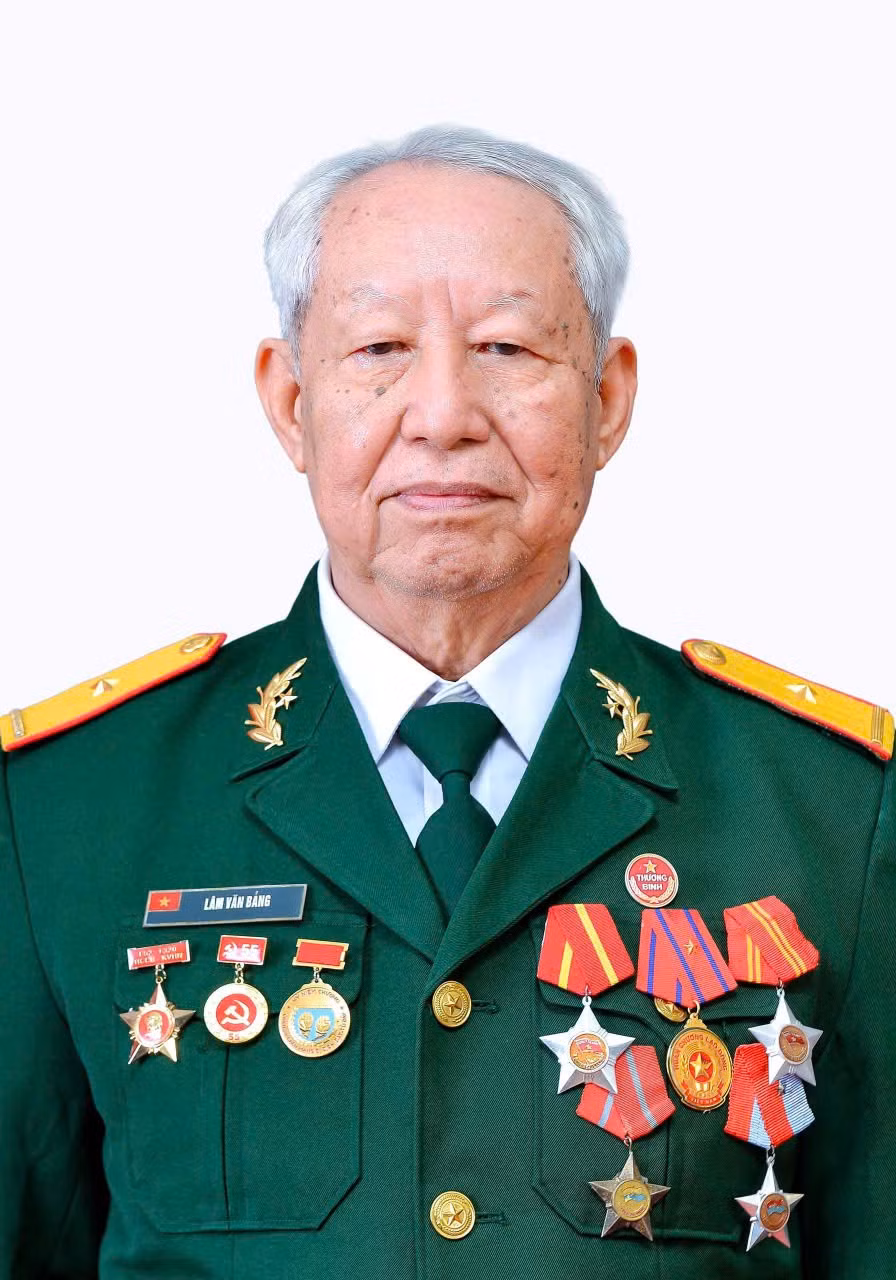 lam-van-bang-3.jpg