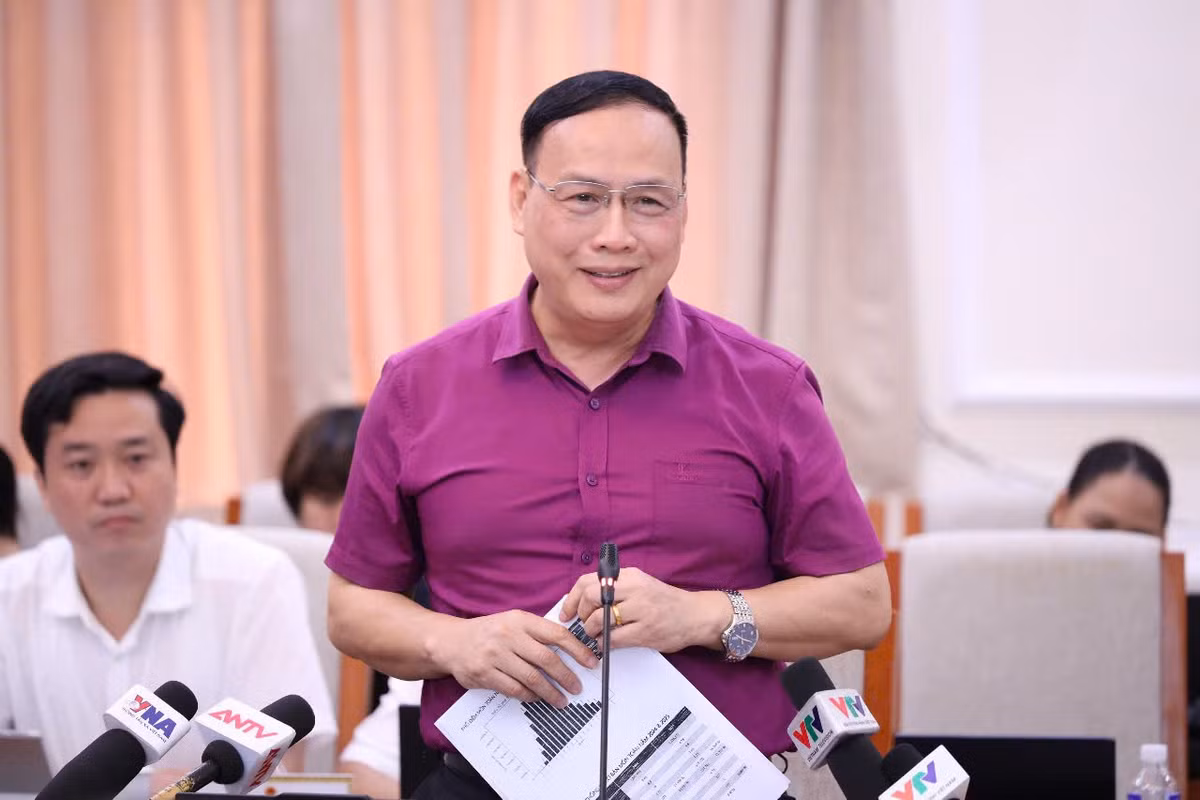 dinh-duc.jpg