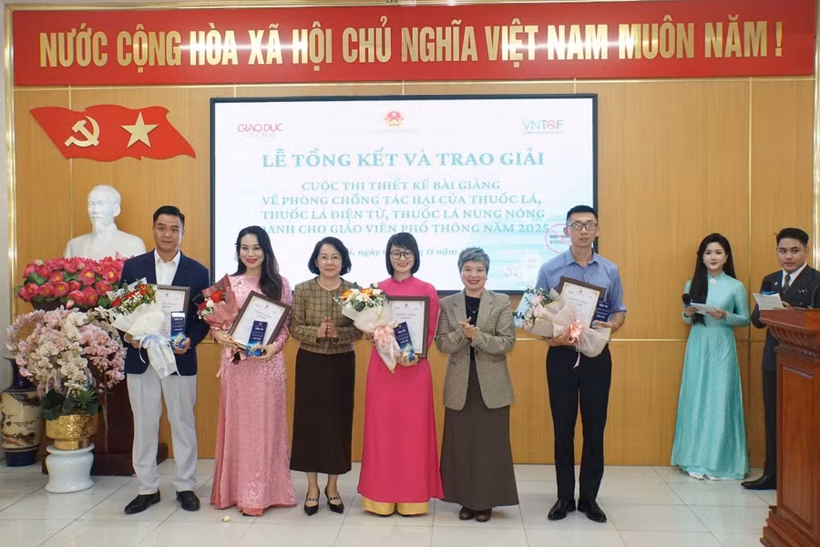 thuoc-la.jpg