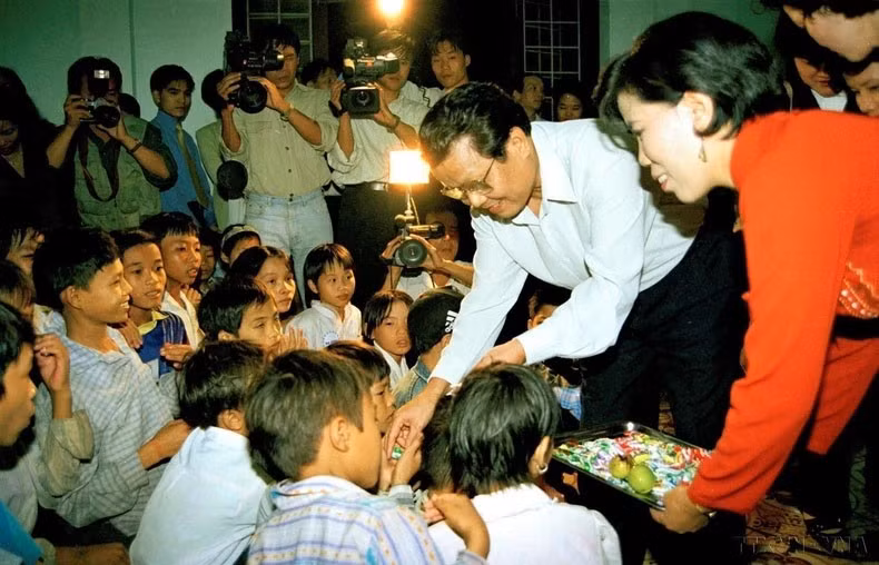 a-tran-duc-luong.jpg
