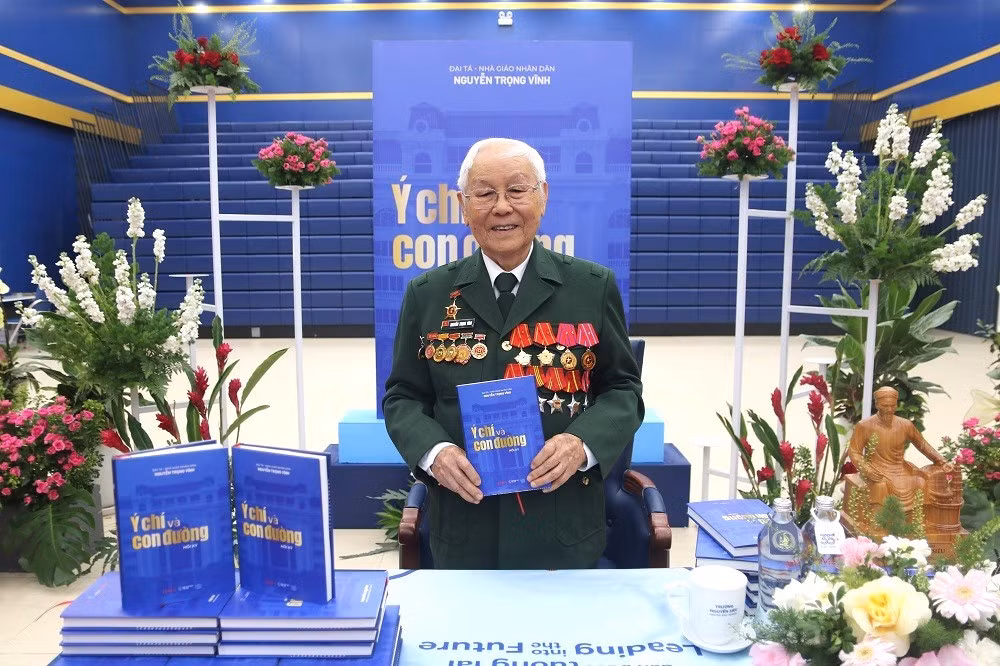 ngnd-nguyen-trong-vinh.jpg