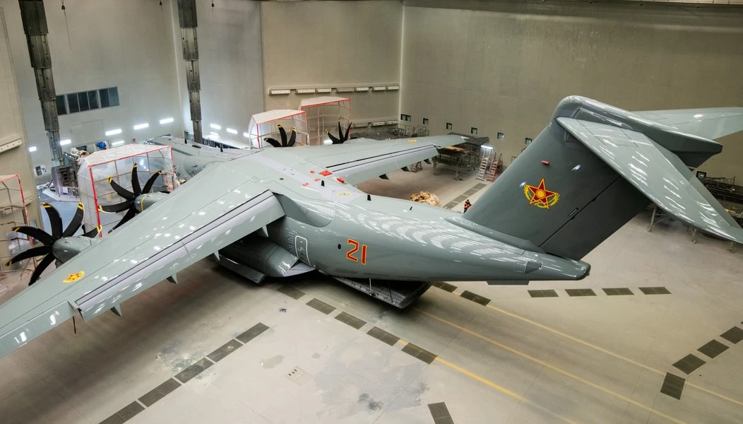 Lộ diện vận tải cơ A-400M của Kazakhstan