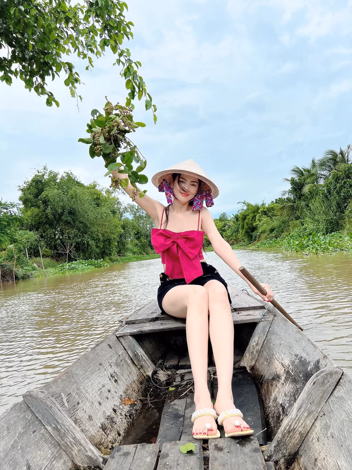 Người đẹp 35 tuổi từng tâm sự trong cuộc phỏng vấn với VOV, cô không đặt ra tiêu chí chọn chồng. Ảnh: FB Phan Thị Mơ.