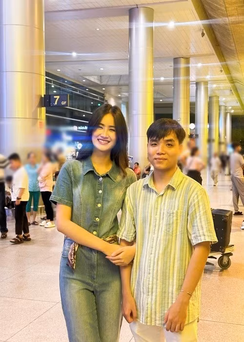 Giữa tin đồn tình cảm, Ý Nhi được phát hiện nhấn nút thả tim cho bình luận của một cư dân mạng: “Thấy Ý Nhi nhấn nút thích bình luận gọi tên Anh Kiệt, chắc hai người vẫn hạnh phúc”. Ảnh: Vietnamnet.