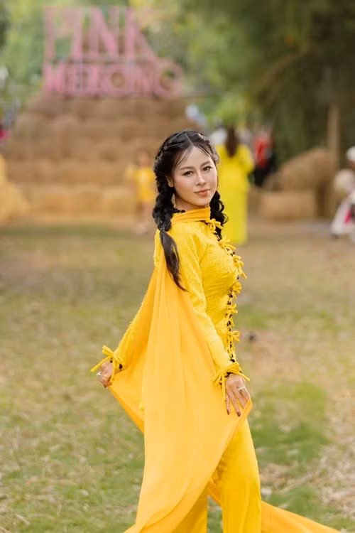 Đến nay chưa có thông tin mới về việc diễn viên Nam Thư nhờ pháp luật can thiệp khi vướng lùm xùm. Ảnh: FB Nam Thư.