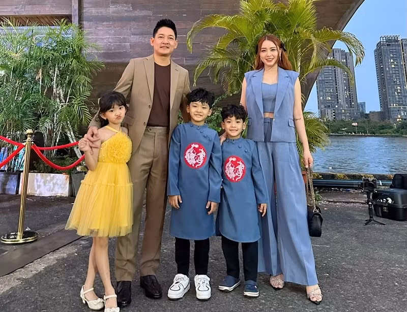 Hai con trai của Hải Băng kháu khỉnh, đáng yêu. Ảnh: FB Hải Băng.
