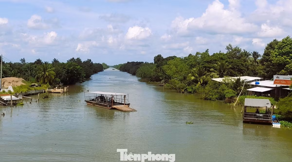 Cần Thơ yêu cầu rà soát toàn bộ phương tiện thủy nội địa, đặc biệt là các phương tiện tự chế và các “phà ngang dân sinh”.