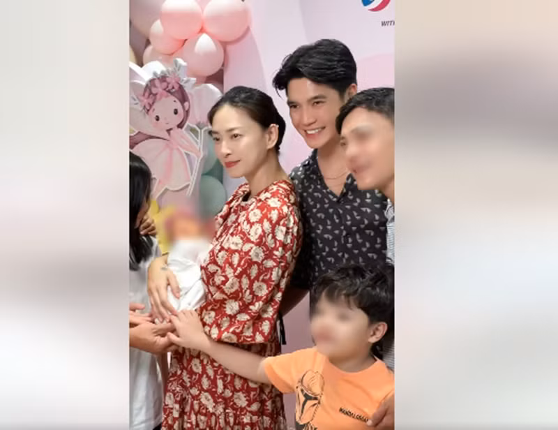 Con gái Ngô Thanh Vân - Huy Trần có buổi gặp đặc biệt với những người thân khi được 3 ngày tuổi. Ảnh: Ngô Thanh Vân.