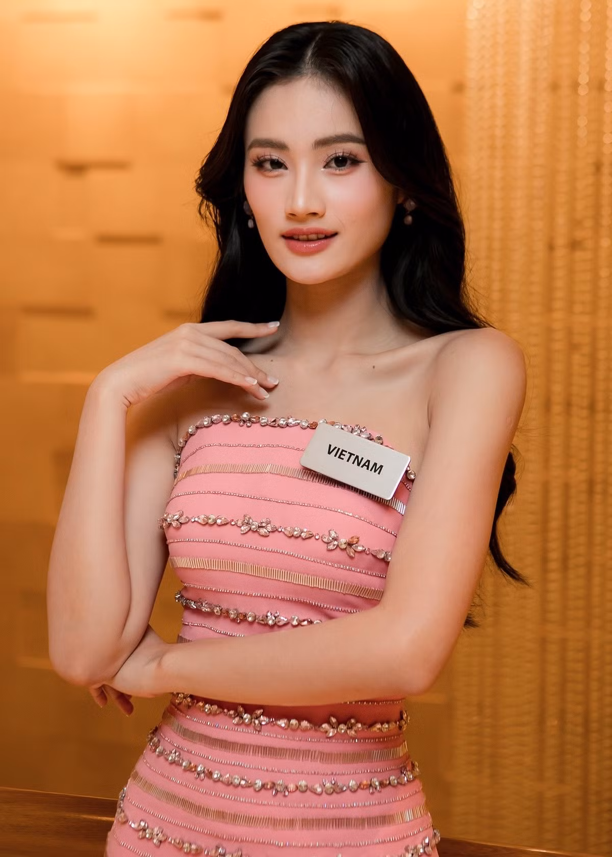 Trên trang cá nhân, Hoa hậu Ý Nhi chia sẻ, cô vượt qua vòng loại đầu tiên của phần thi Tài năng ở cuộc thi Miss World 2025 và chính thức có mặt ở vòng 2. Ảnh: FB Ý Nhi.