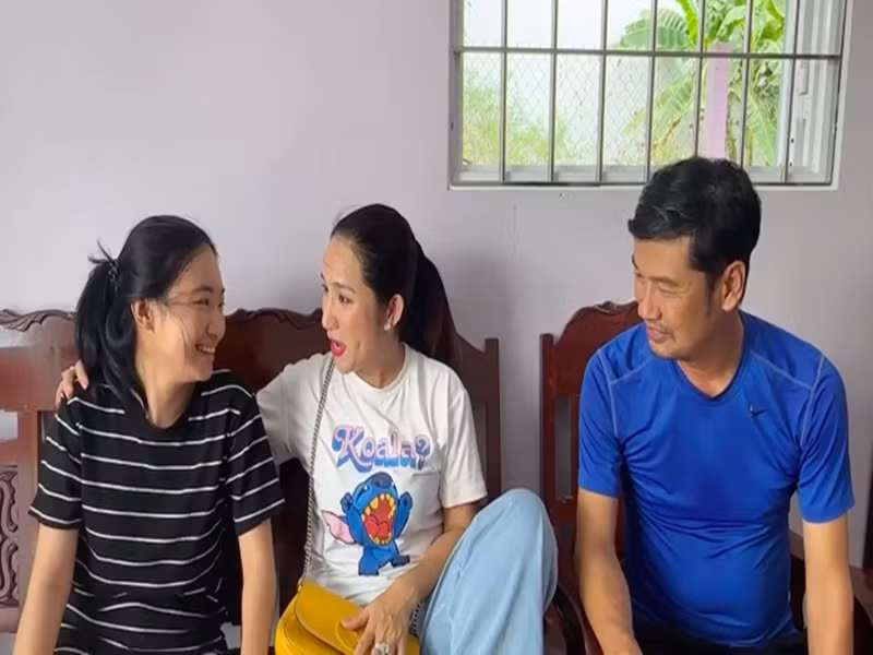 Nữ diễn viên cũng bày tỏ niềm vui khi Tiết Cương kết hôn với Ngọc Thưởng vào năm 2022. Ảnh: Người Đưa Tin.
