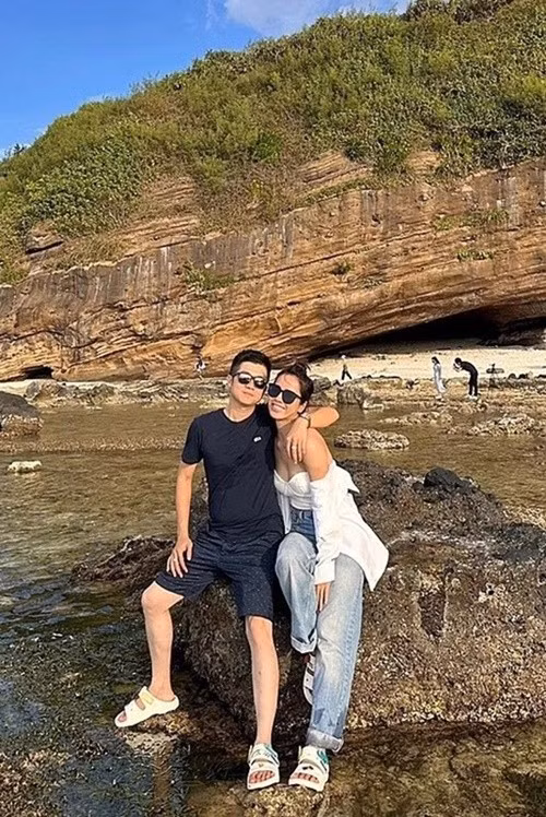 Chuyện tình giữa Bella Mai và doanh nhân Bửu Lộc không phô trương, ồn ào. Ảnh: FB Bửu Lộc.