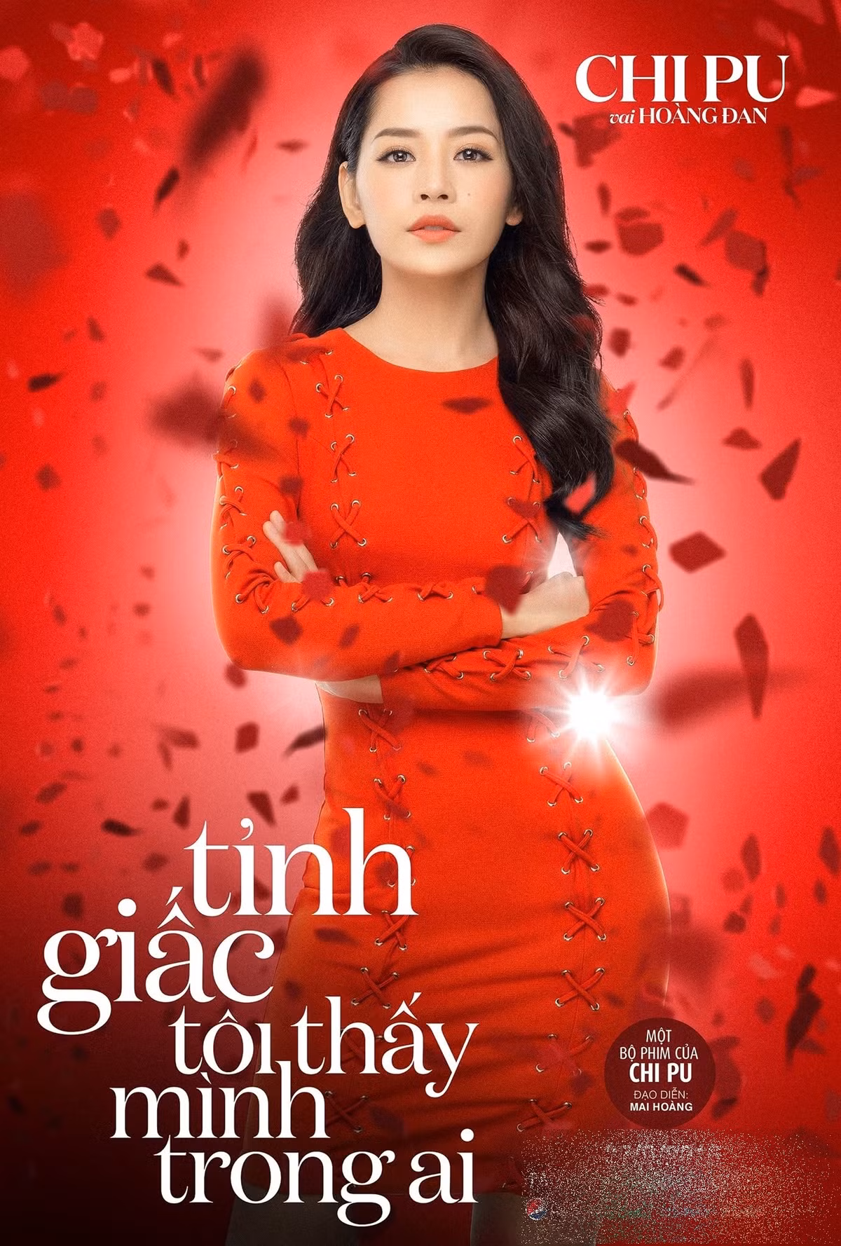 Chi Pu được chú ý sau khi tham gia Miss Teen 2009. Từ hình ảnh hot girl, cô dần khẳng định tên tuổi trong lĩnh vực diễn xuất qua các dự án như: "5S Online", "Hương ga", "Mối tình đầu của tôi", "Chị chị em em". Bên cạnh đó, cô còn thử sức ở vai trò nhà sản xuất với các dự án "Cô gái trên tầng thượng", "My sunshine" và "Tỉnh giấc tôi thấy mình trong ai". Ảnh: FB Chi Pu.
