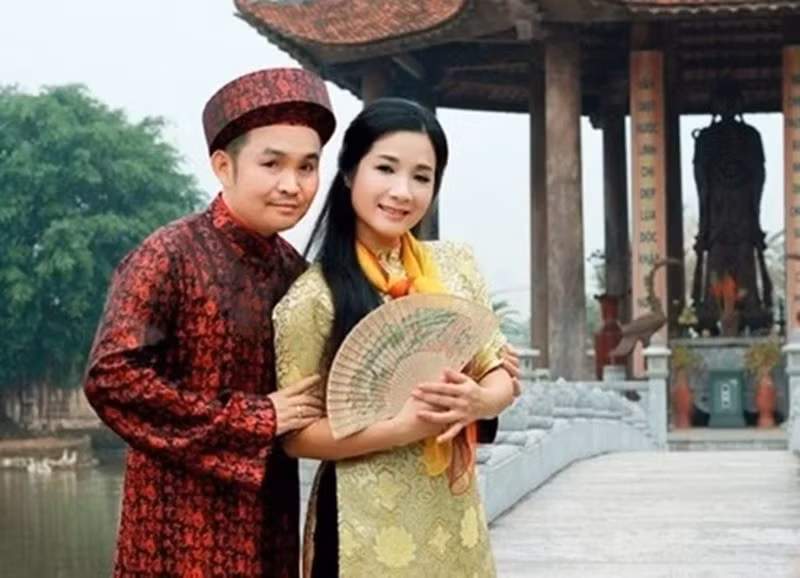 Thanh Thanh Hiền từng chia sẻ Znews, Xuân Hinh từng giữ giúp cô một mảnh đất trong suốt một năm, không bán cho ai. Cuối cùng, nam diễn viên hài bỏ tiền ra mua hộ. Ảnh: Dân Việt.